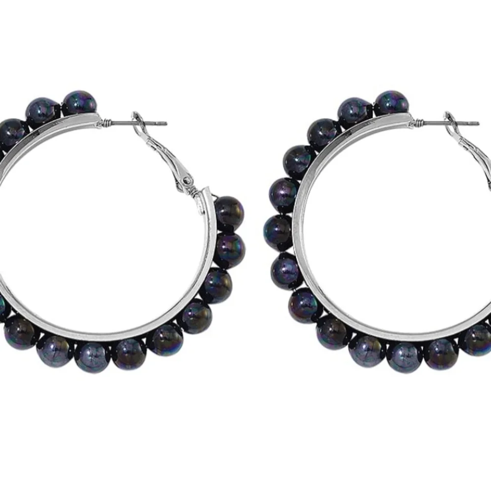 Peacock Color Shell Pearl Hoop Earrings in Stainless Steel - Picture 2 of 6